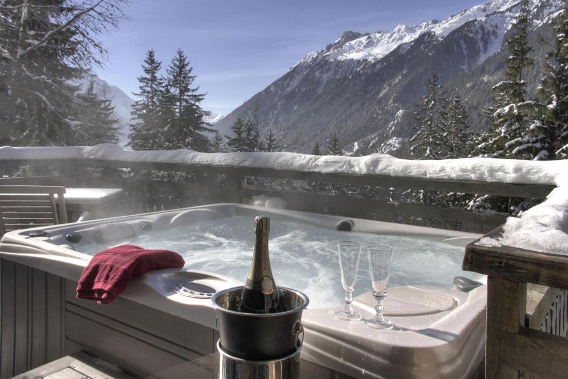 שאמוני Hotel Les Chalets De Philippe Avec Jacuzzis Privatifs מראה חיצוני תמונה
