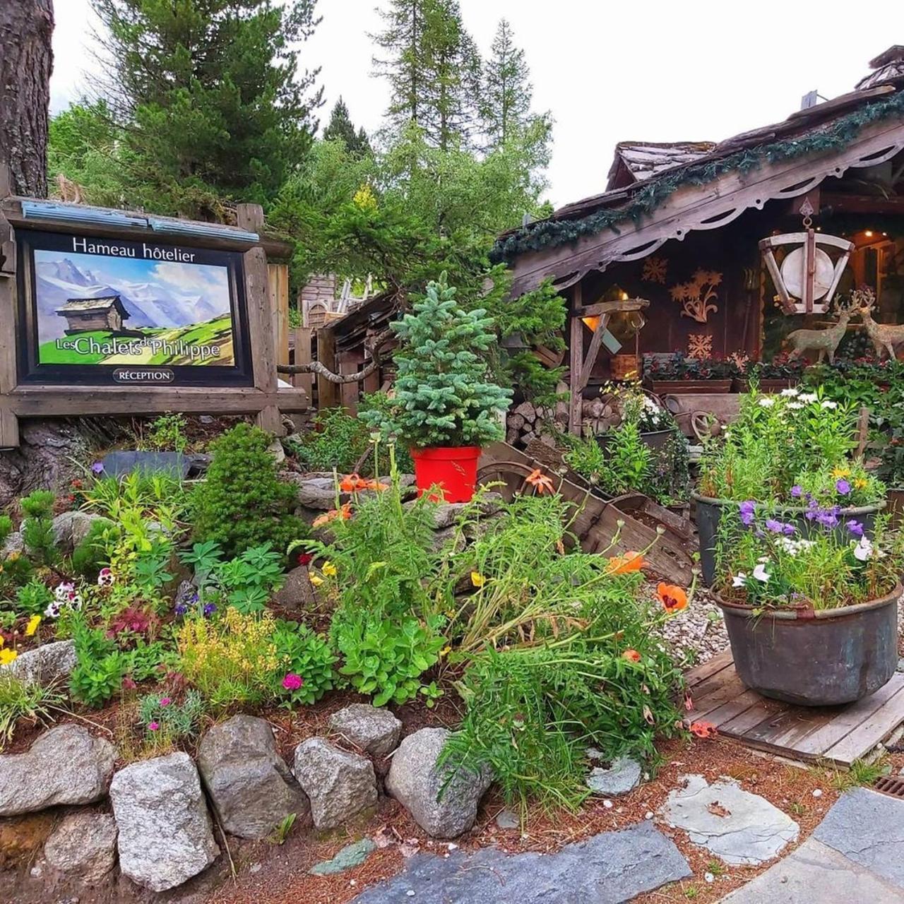 שאמוני Hotel Les Chalets De Philippe Avec Jacuzzis Privatifs מראה חיצוני תמונה